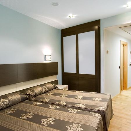 Hospedaje La Tortuga Santoña Buitenkant foto